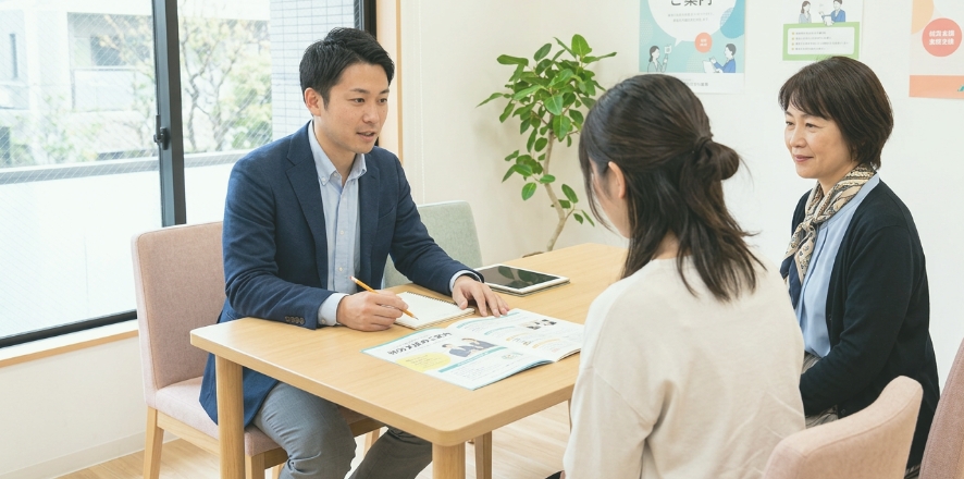 選ぶための支援を、ご本人と一緒に進めます。