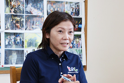 島袋律子