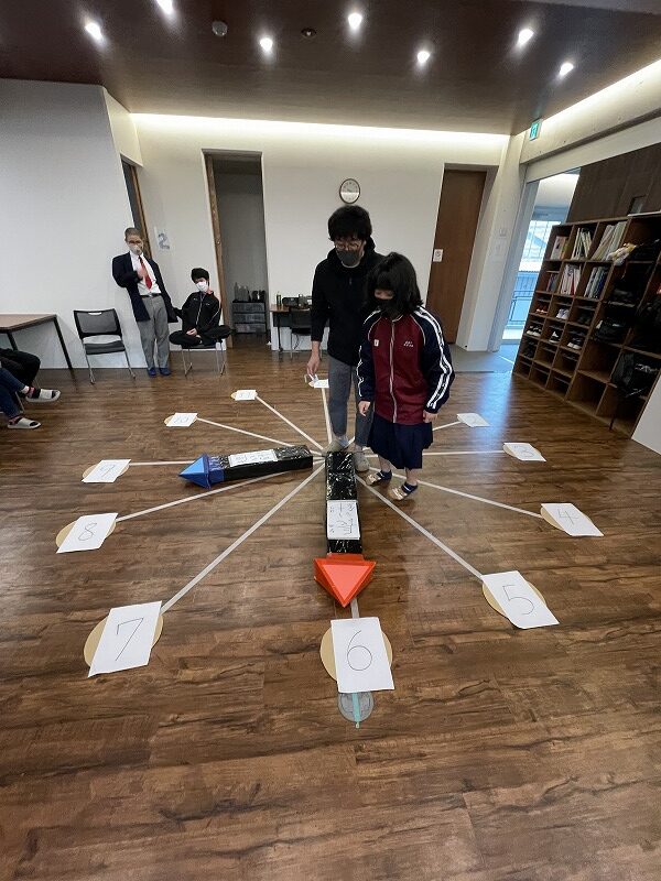 時計の学習（何時何分何をしていた？ゲーム）